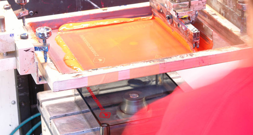 Beispielbild eines Siebdruckvorgang